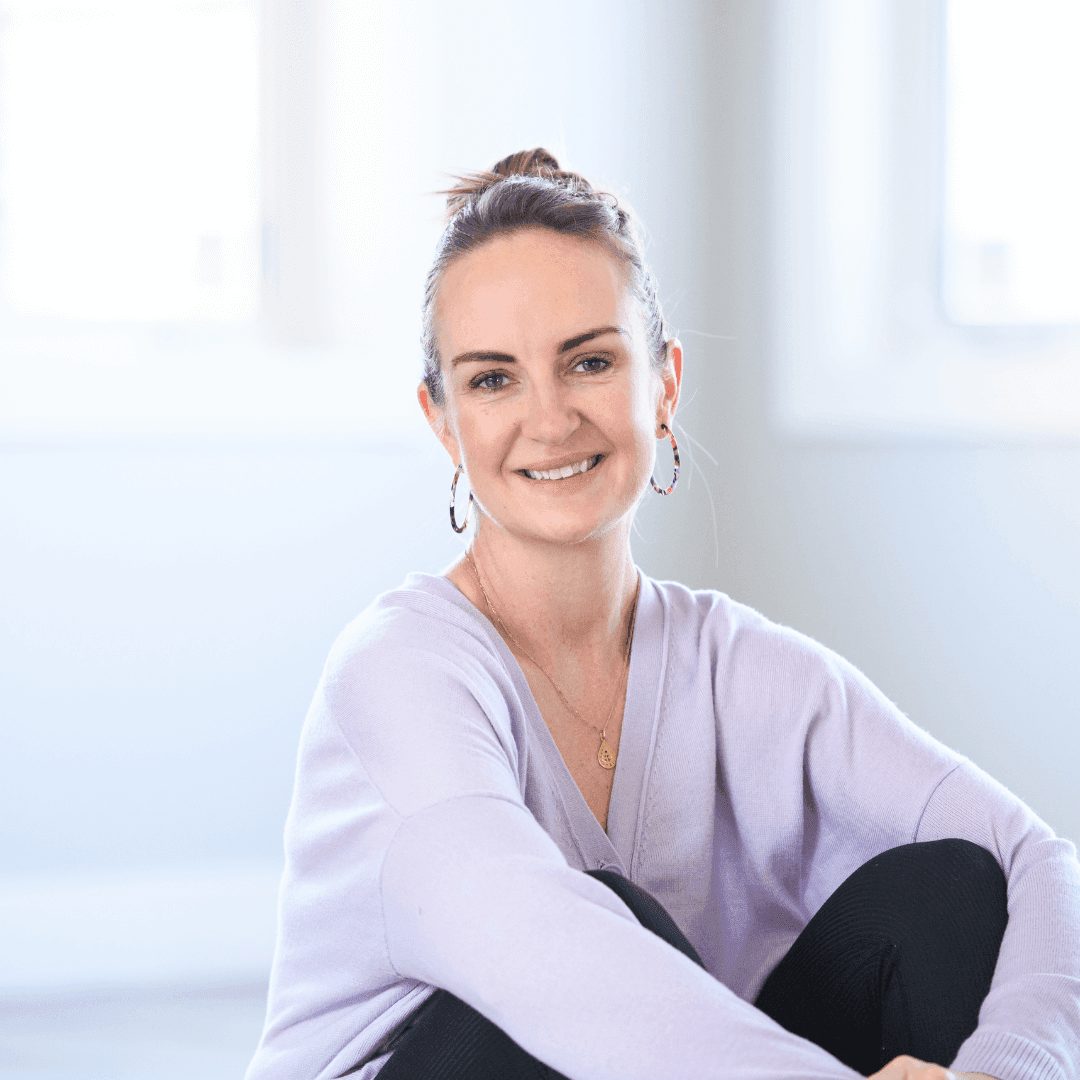 Sara Villamil's headshot